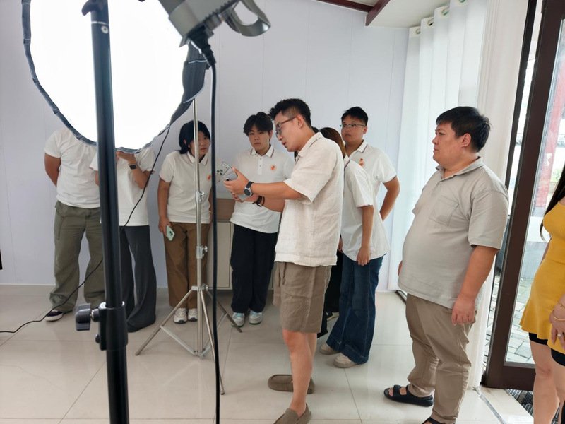 为推动澳门永信贵宾会官网首页走出课堂